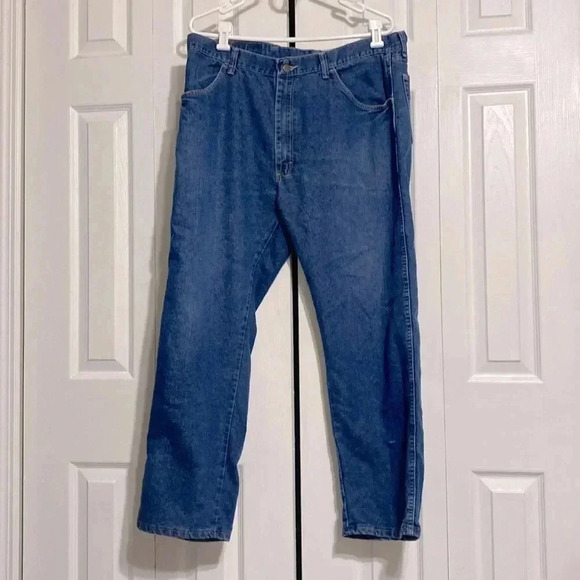 Wrangler regular fit blue jean denim pants size 38x30 - Picture 1 of 11